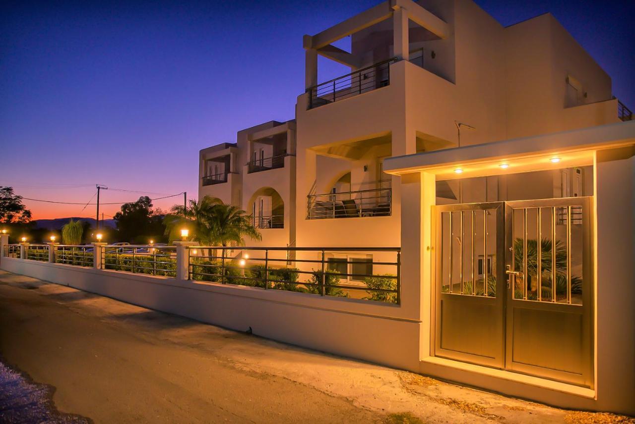 Haraki Bay Hotel And Luxury Apartments Экстерьер фото